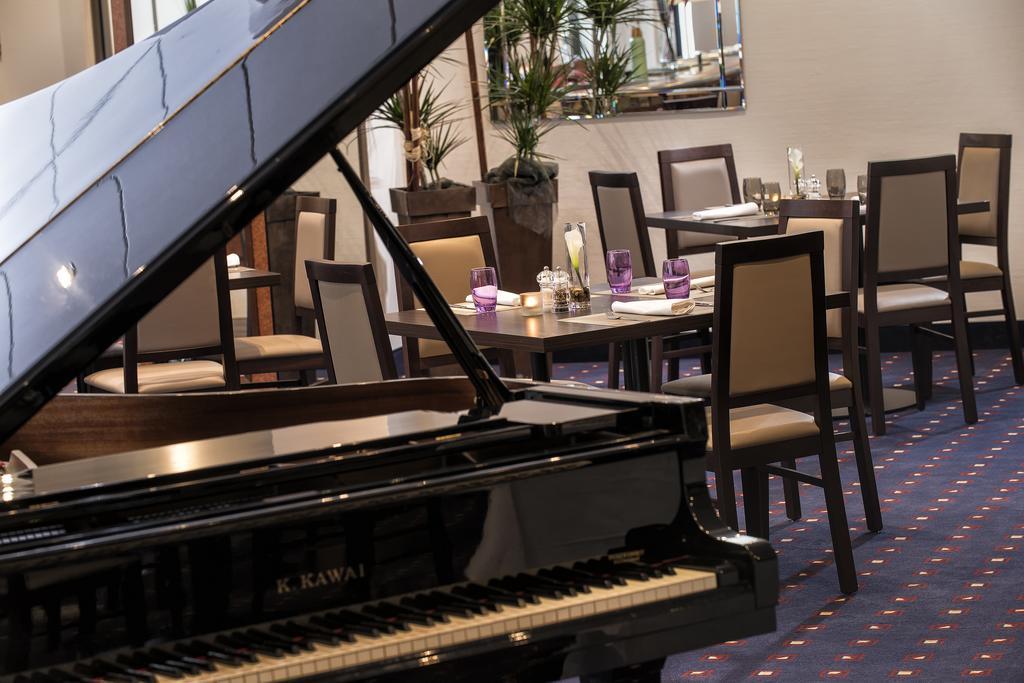 Hotel Wyndham Garden Duesseldorf 4*